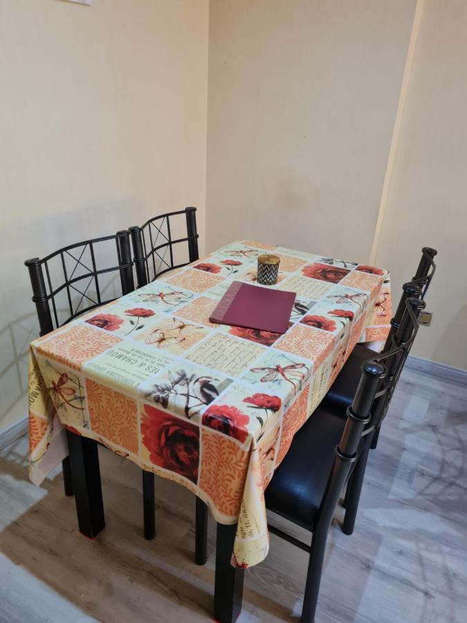 Monoambiente A 300 Metros Del Obelisco Appartement Buenos Aires Buitenkant foto