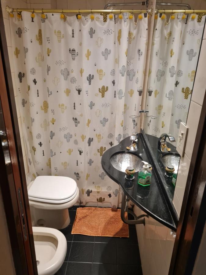 Monoambiente A 300 Metros Del Obelisco Appartement Buenos Aires Buitenkant foto